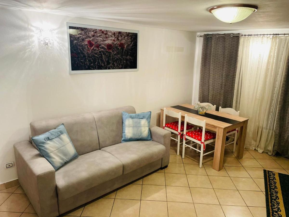 Casa Dei Fiori 2 Apartment Somma Lombardo Ngoại thất bức ảnh